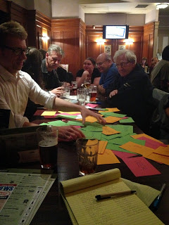 Index card game in the pub